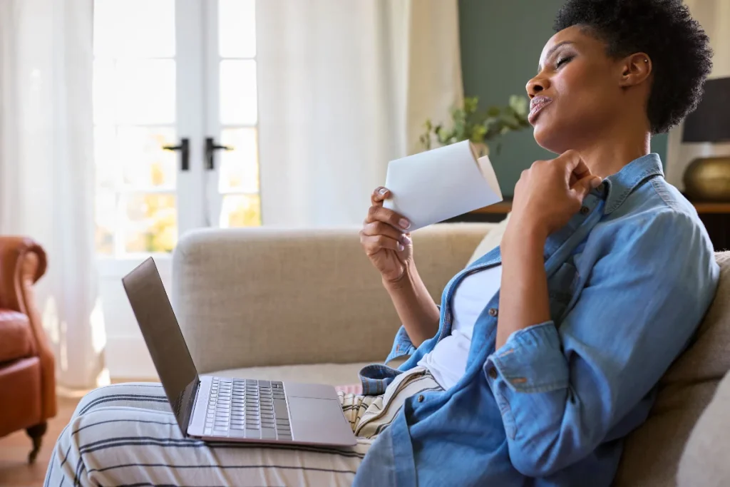 The Different Stages of Menopause: How to Tell Where You Are (Peri, Meno, Post)